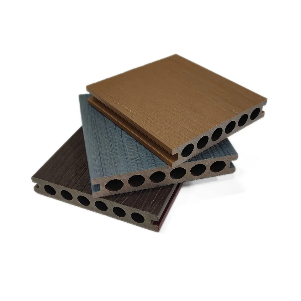 138*23 Waterproof WPC Decking For Outdoor Use